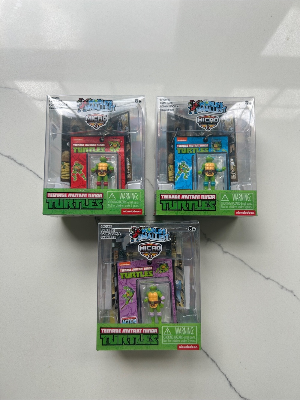 Teenage Mutant Ninja Turtles Micro Action Figure - Green Shell (Nickelodeon)